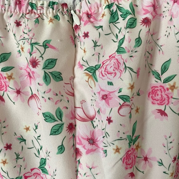 BOHEMIAN STYLE FLORAL PRINT SLIT SIZE MIDI DRESS SIZE MEDIUM - Picture 3 of 14